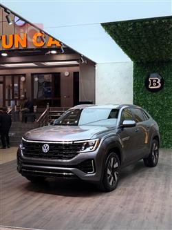 فولكسفاغن أطلس كروس سبورت